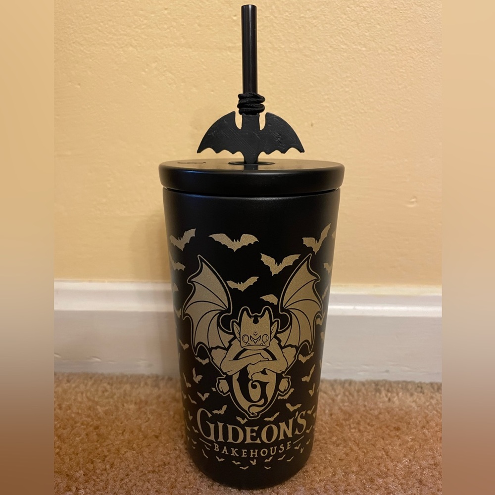 Gideons Bakehouse 16 oz Insulated Tumbler Cup Cat w/ Bat Straw Topper